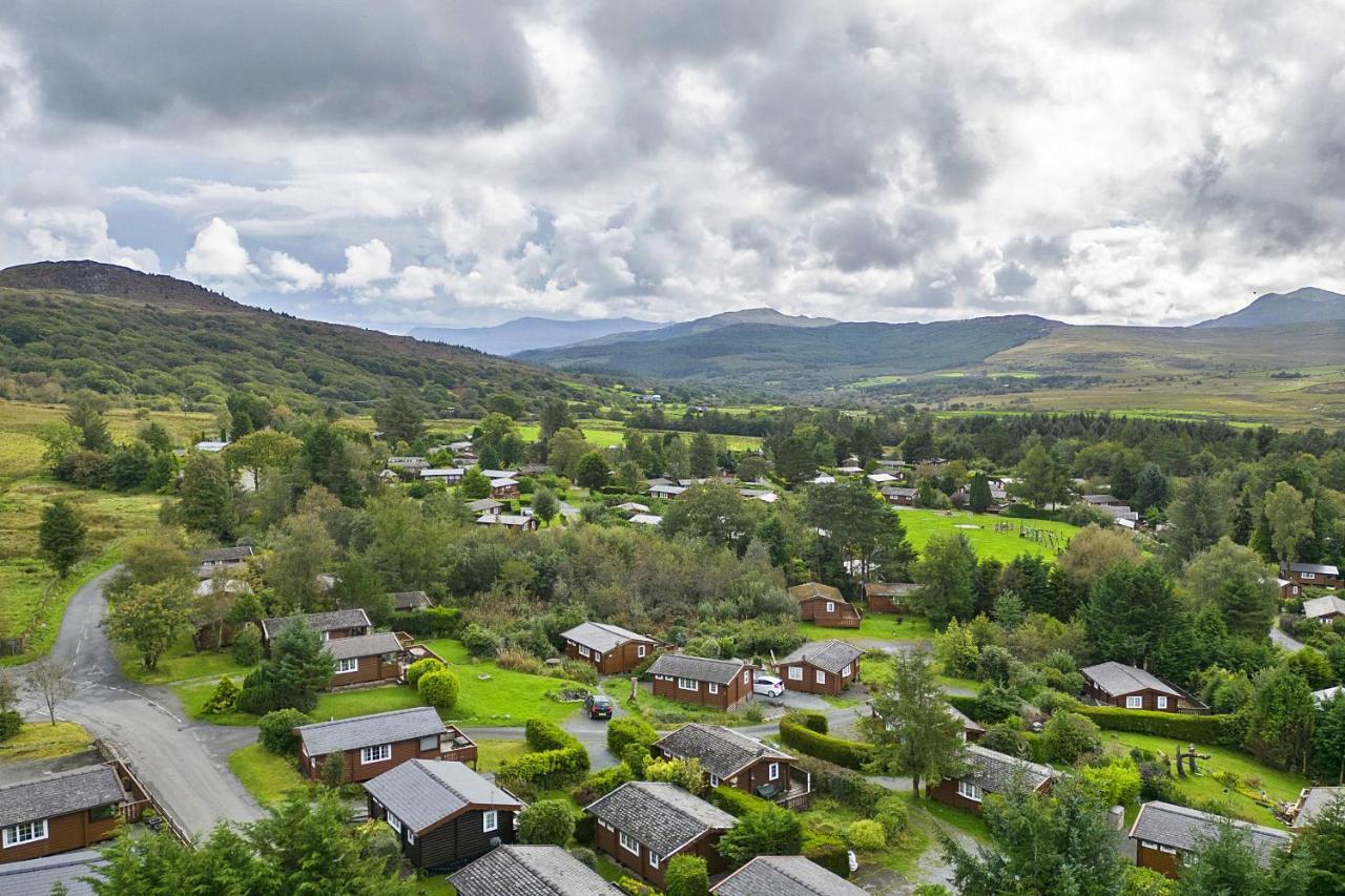Villa Finest Retreats - Mountain View Trawsfynydd Exterior foto
