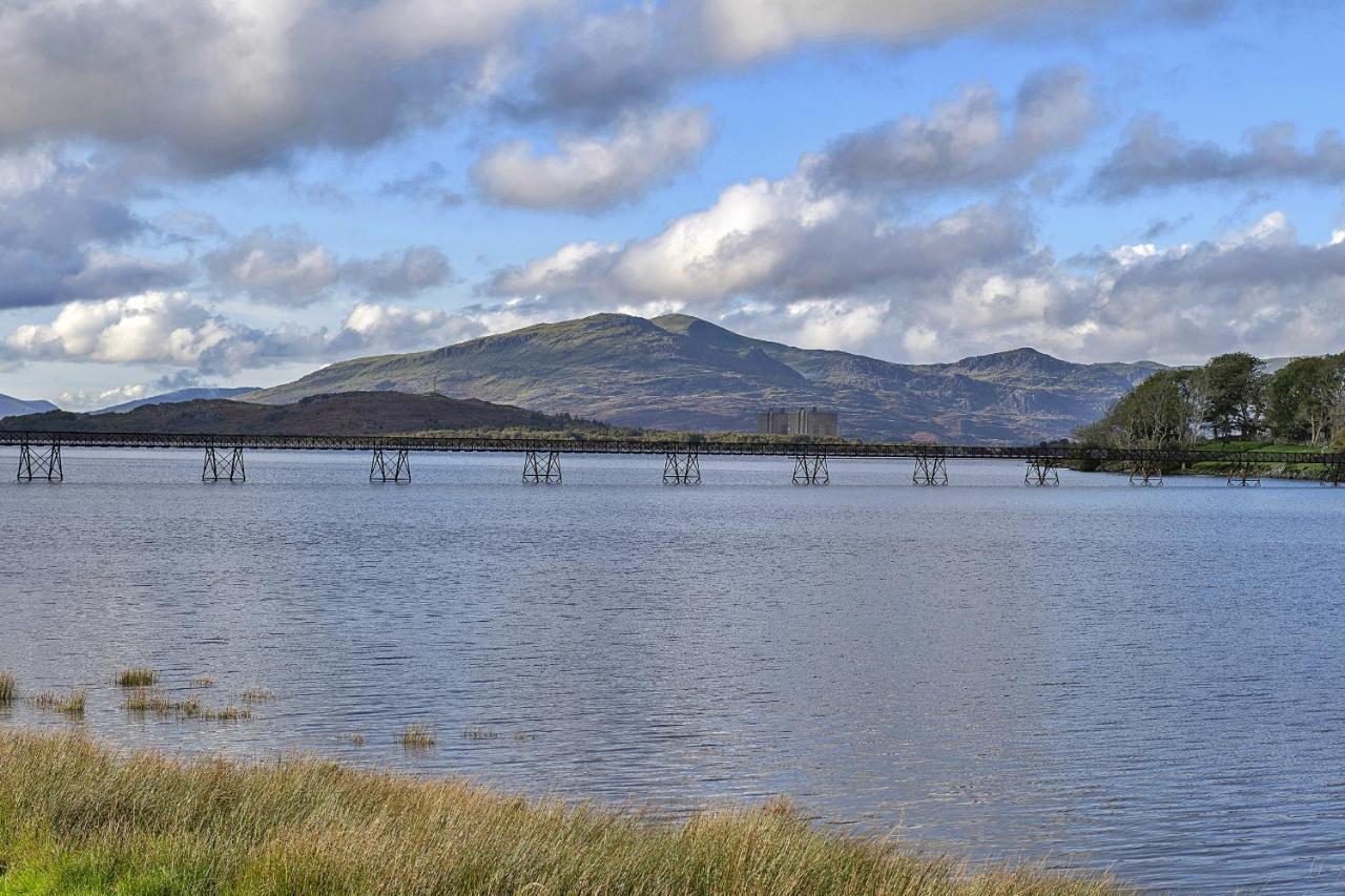 Villa Finest Retreats - Mountain View Trawsfynydd Exterior foto